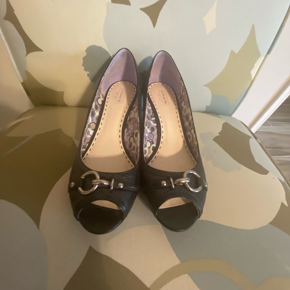 Coach shoes - Picture 2 of 4